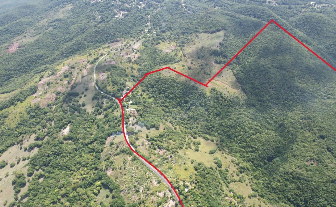 Tenth image of Montego Hill in Ironshore, St. James, Jamaica - property is For Sale