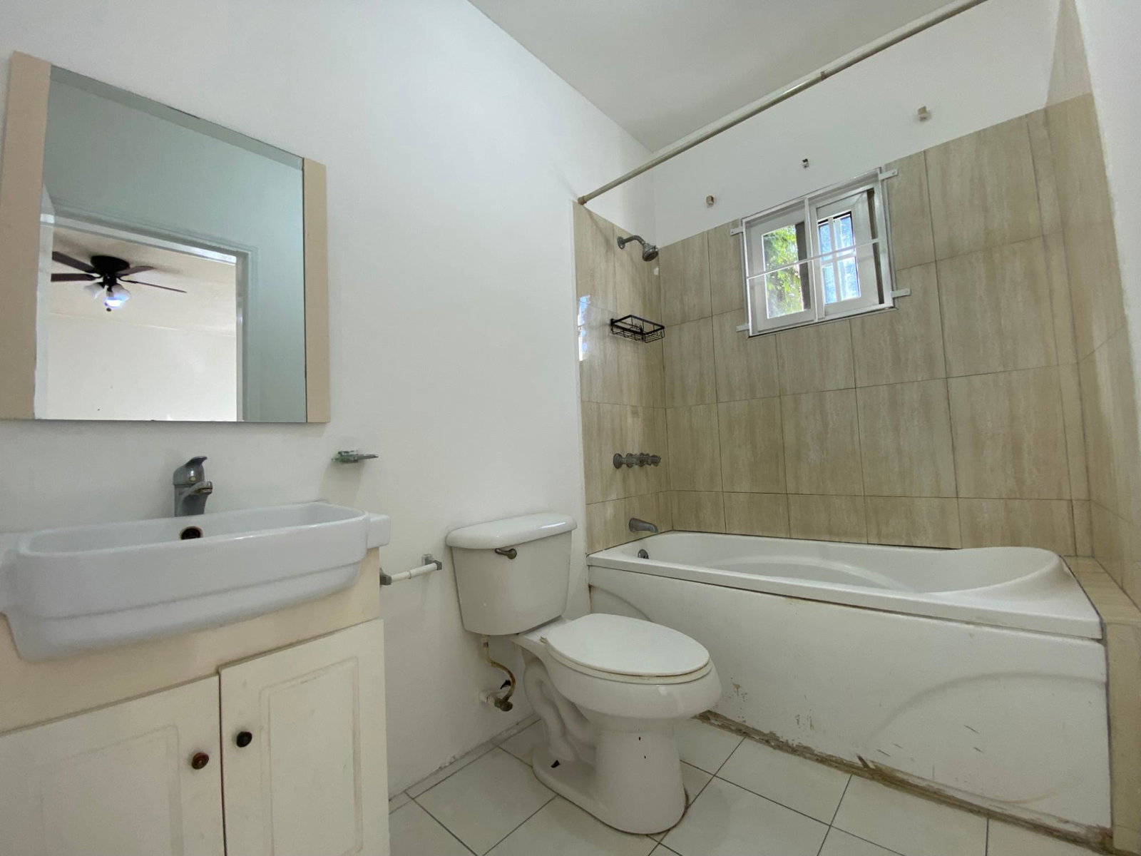 Twelfth image of 13-15 Charlton Avenue in Kingston 8, St. Andrew, Jamaica - property is For Sale