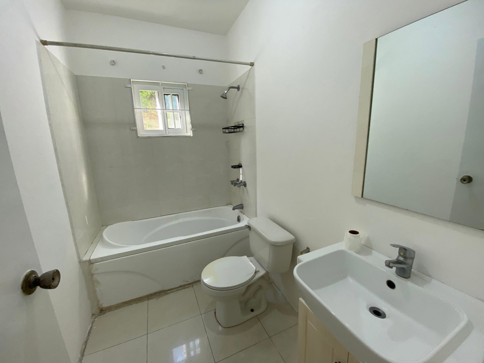 Fourteenth image of 13-15 Charlton Avenue in Kingston 8, St. Andrew, Jamaica - property is For Sale