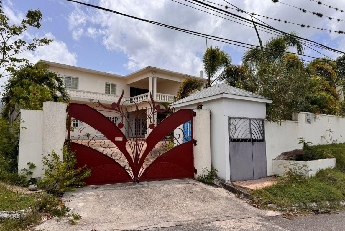 Seventh image of 20 Skyline Drive in Kingston 6, St. Andrew, Jamaica - property is For Rent