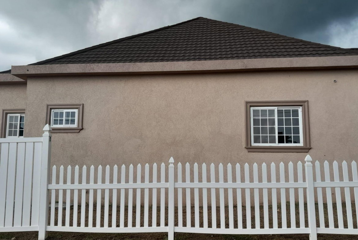 Sixth image of Lot 39 Glenmuir Country c in May Pen, Clarendon, Jamaica - property is For Rent