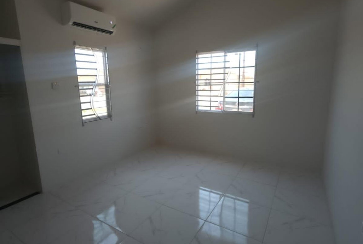 Eighth image of 904 50 Violet Crescent in Phoenix Park, St. Catherine, Jamaica - property is For Rent