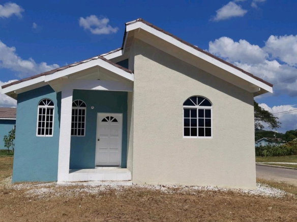 First image of 19- Brompton Manor Hodges Bla in Black River, St. Elizabeth, Jamaica - property is For Sale