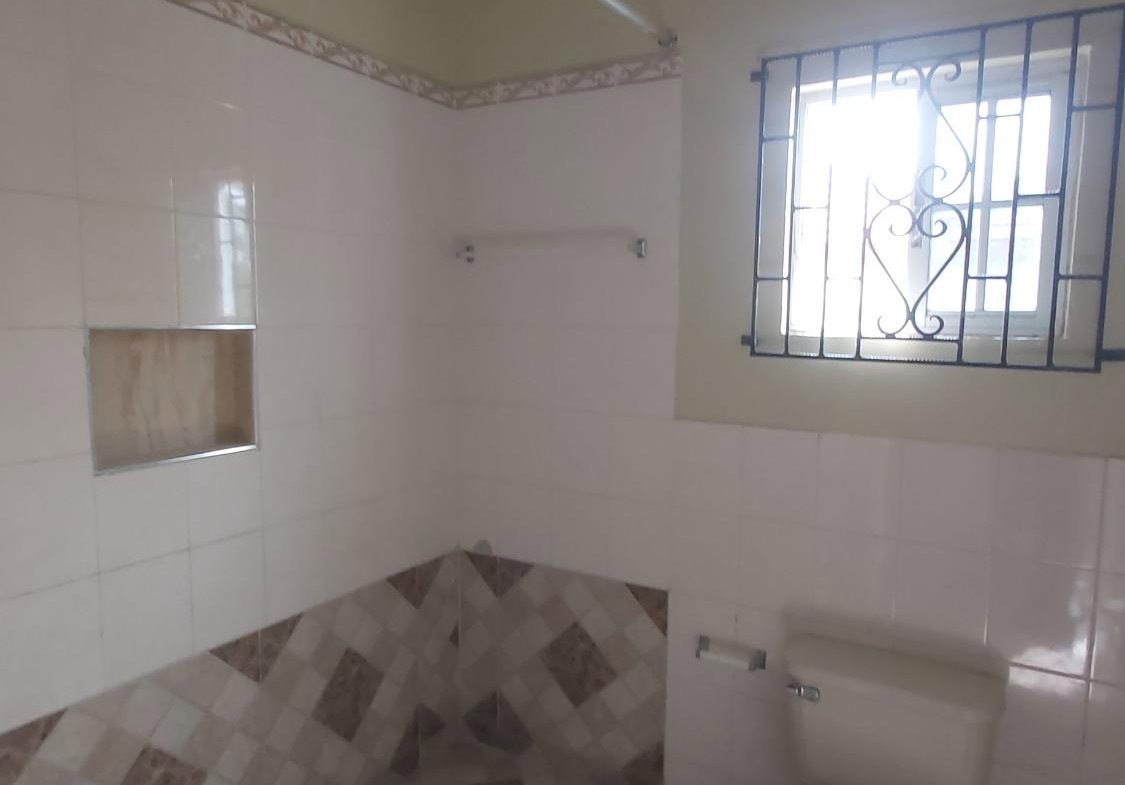 Fifth image of 1-43 Inglewood Drive in May Pen, Clarendon, Jamaica - property is For Rent