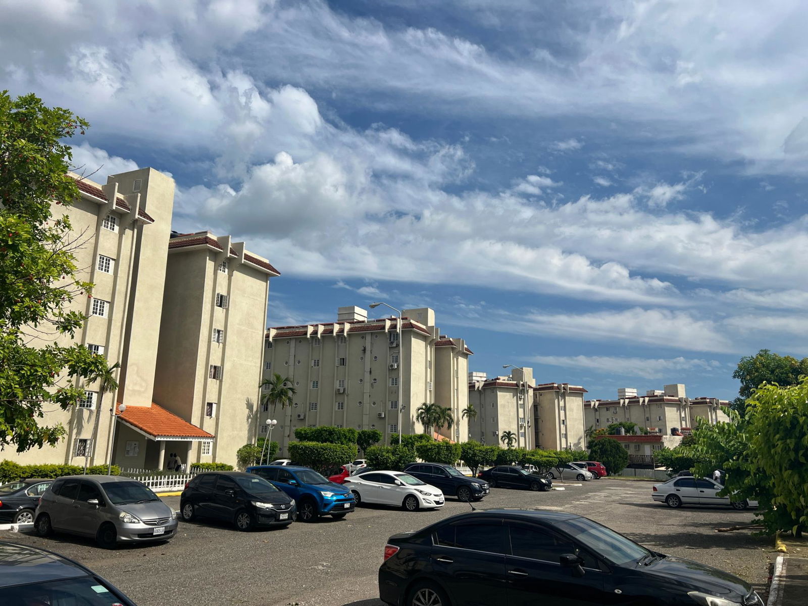 Oaklands-Apartments-for-Sale-in-Kingston-8-Newly-Renovated-Unit Second image of 604-112 Constant Spring Road in CONSTANT SPRING, St. Andrew, Jamaica - property is For Sale