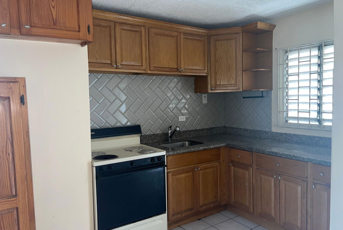 Fourth image of 604-112 Constant Spring Road in CONSTANT SPRING, St. Andrew, Jamaica - property is For Sale