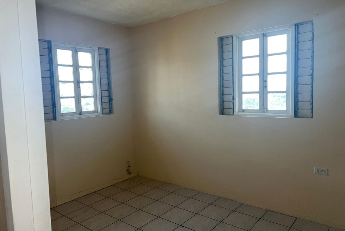 Seventh image of 604-112 Constant Spring Road in CONSTANT SPRING, St. Andrew, Jamaica - property is For Sale