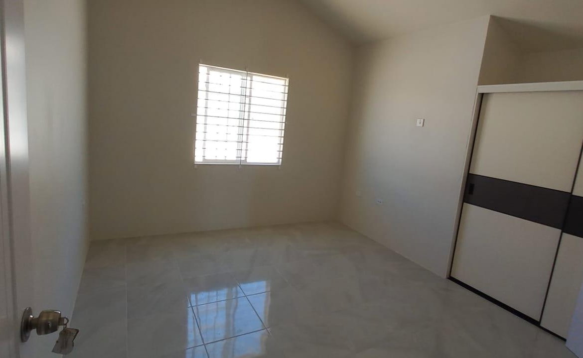 Seventh image of 610 Camelot Village in Discovery Bay, St. Ann, Jamaica - property is For Rent