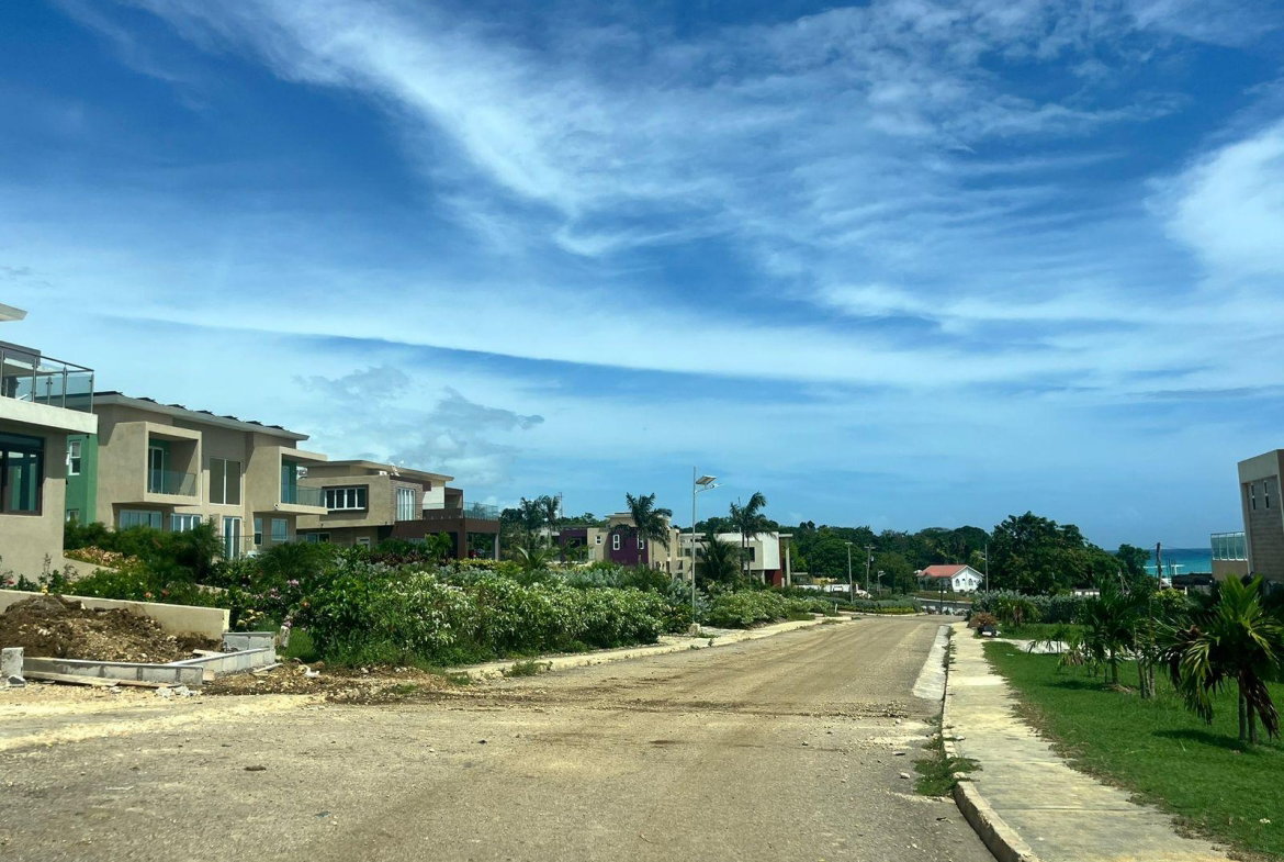 Fourth image of 4 Whitehouse Beach Club in WHITEHOUSE, Westmoreland, Jamaica - property is For Sale