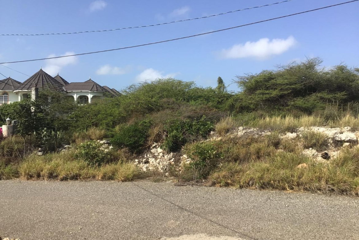 Sixth image of St. Georges Cliff in HELLSHIRE HILLS, St. Catherine, Jamaica - property is For Sale