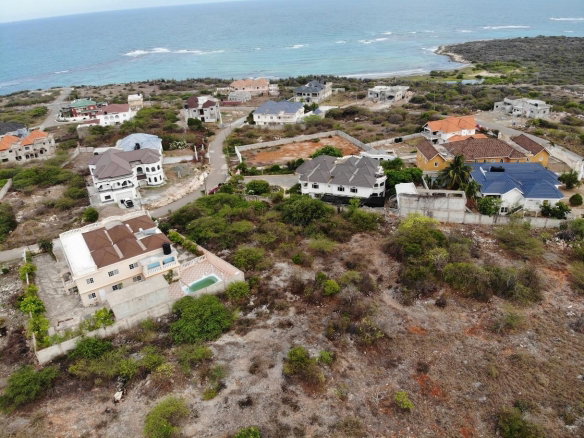 First image of St. Georges Cliff in HELLSHIRE HILLS, St. Catherine, Jamaica - property is For Sale