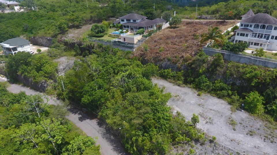 Seventh image of 178 Spring Gardens, Reading in Reading, St. James, Jamaica - property is For Sale