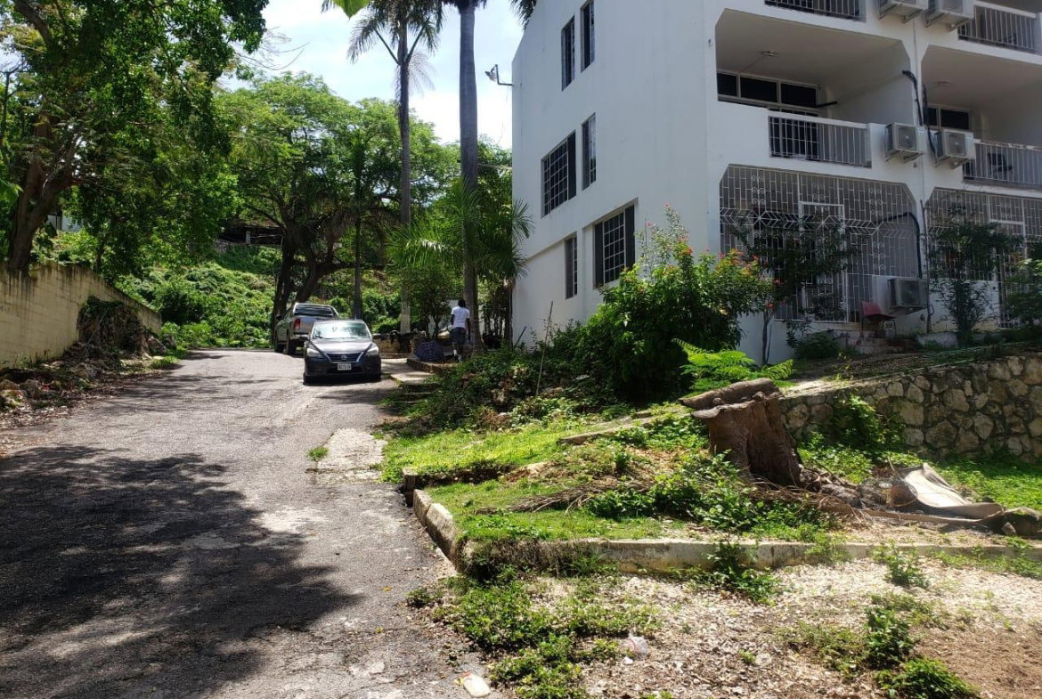 Fourteenth image of Montego Gardens in Montego Bay, St. James, Jamaica - property is For Sale