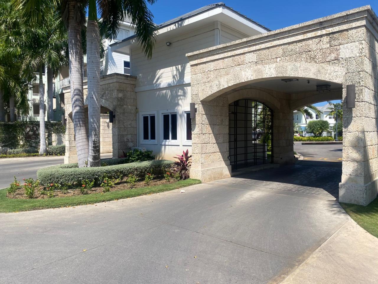 Oceanfront-4-Bedroom-Townhouse-for-Rent-in-Montego-Bay Twelfth image of 17 22 Freeport, Montego Bay in Montego Bay, St. James, Jamaica - property is For Rent