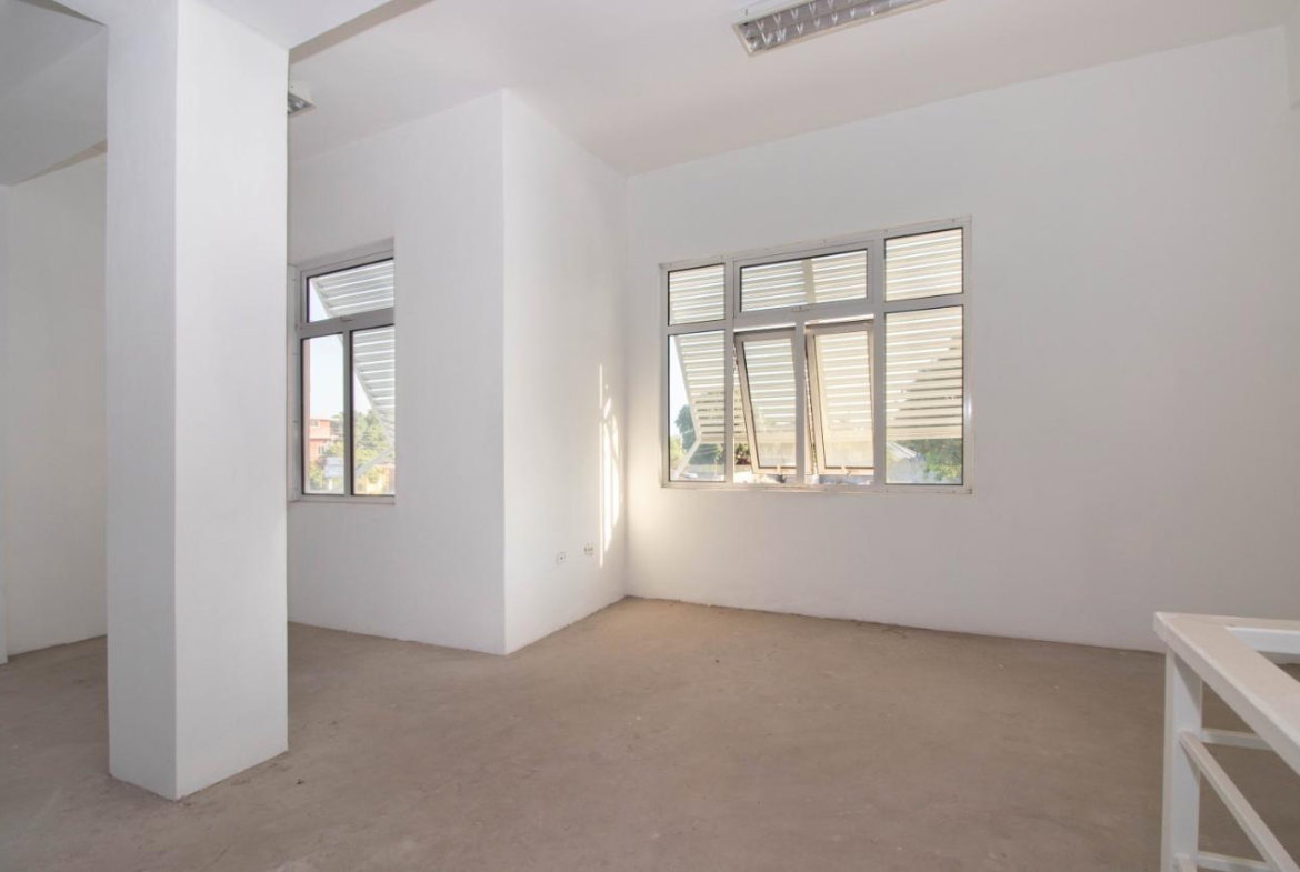 Sixth image of 1 Ballater Ave in Kingston 10, St. Andrew, Jamaica - property is For Rent