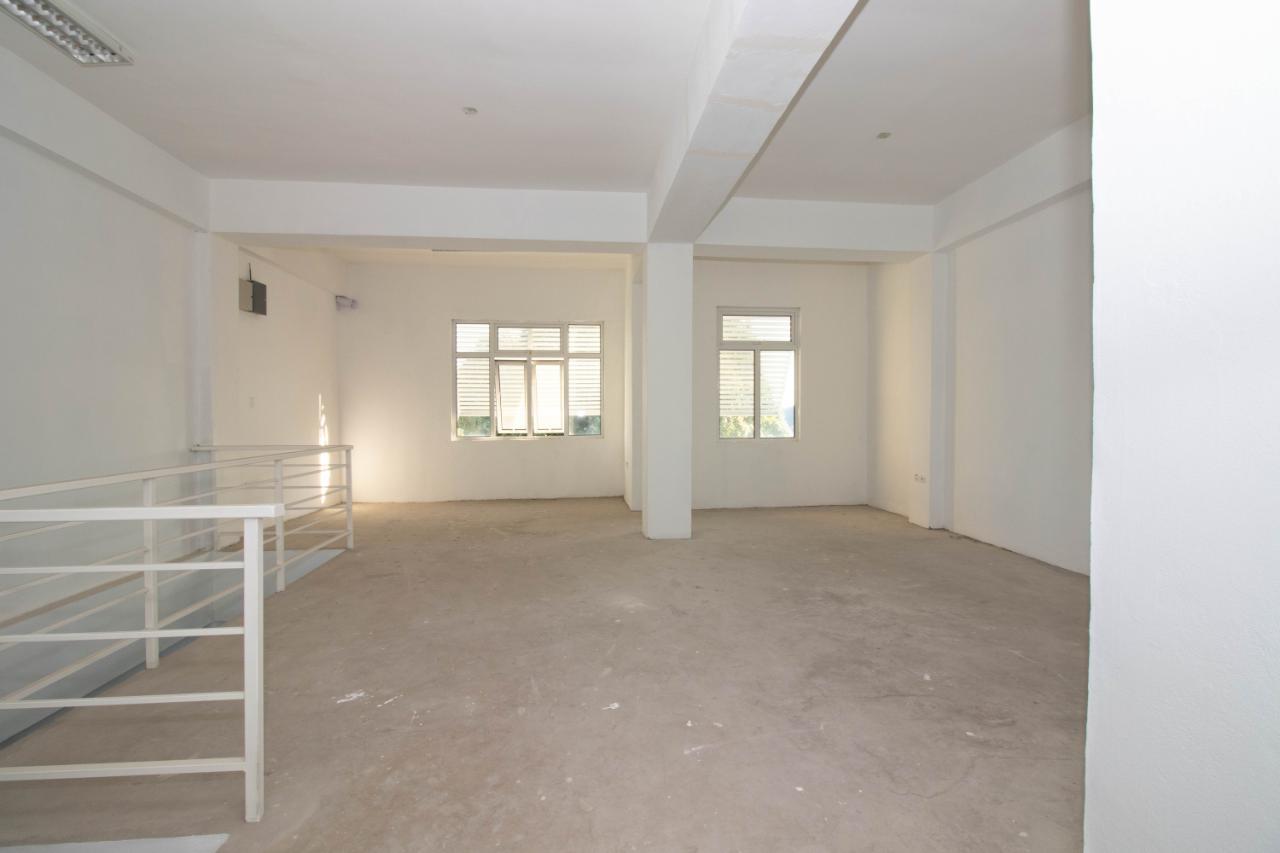 Seventh image of 1 Ballater Ave in Kingston 10, St. Andrew, Jamaica - property is For Rent
