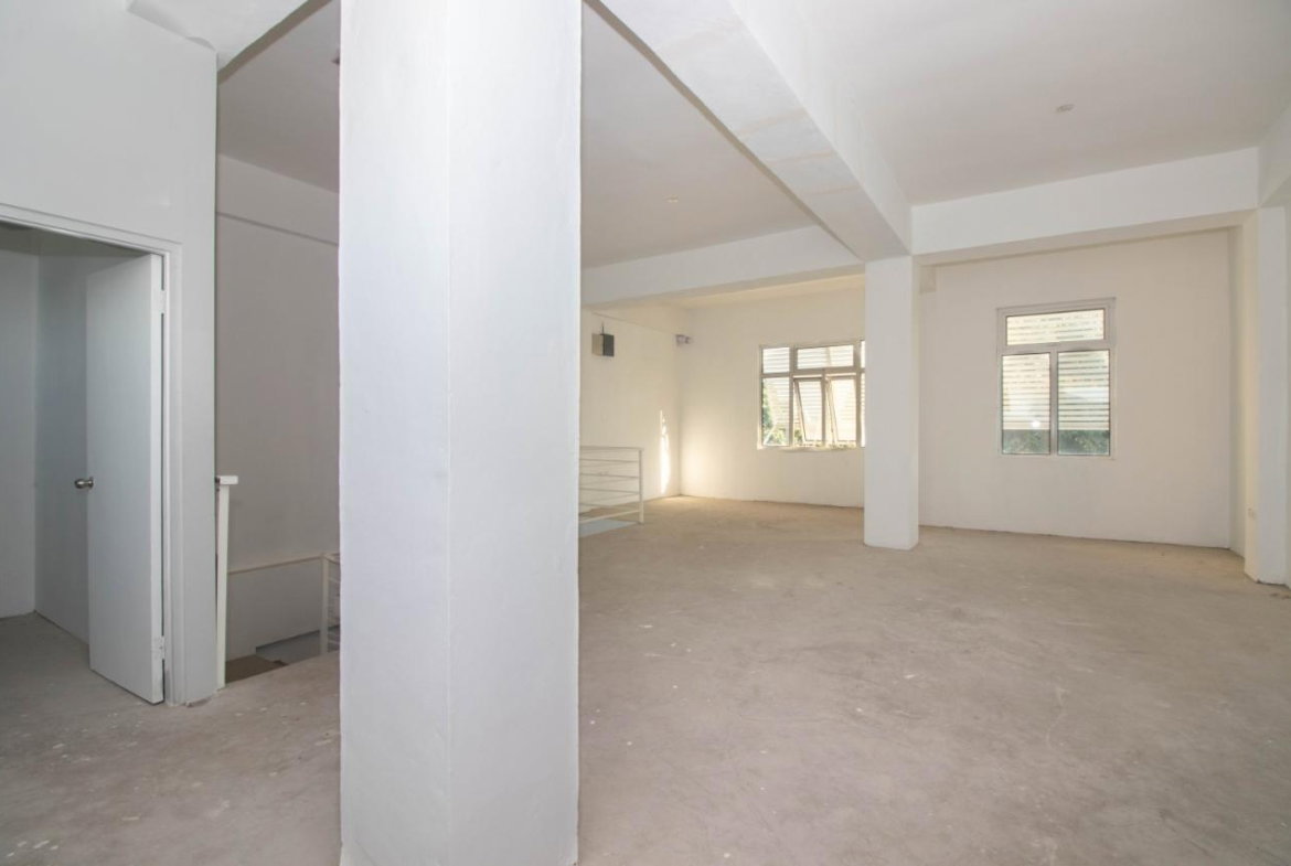 Eighth image of 1 Ballater Ave in Kingston 10, St. Andrew, Jamaica - property is For Rent