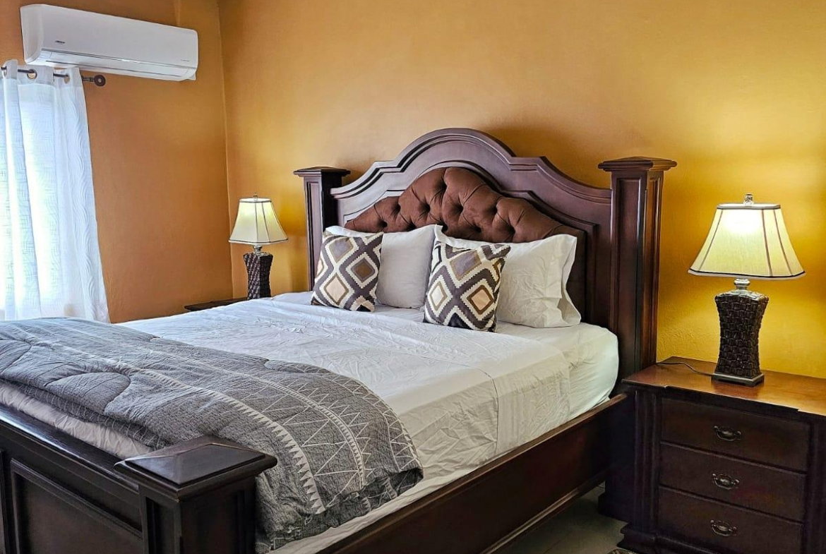 Fifth image of 8 Kirkland Avenue in Red Hills, St. Andrew, Jamaica - property is For Rent