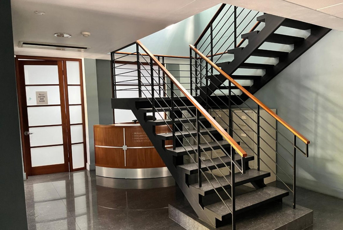 Second image of 33 1/2 Hope Road in Kingston 10, St. Andrew, Jamaica - property is For Rent