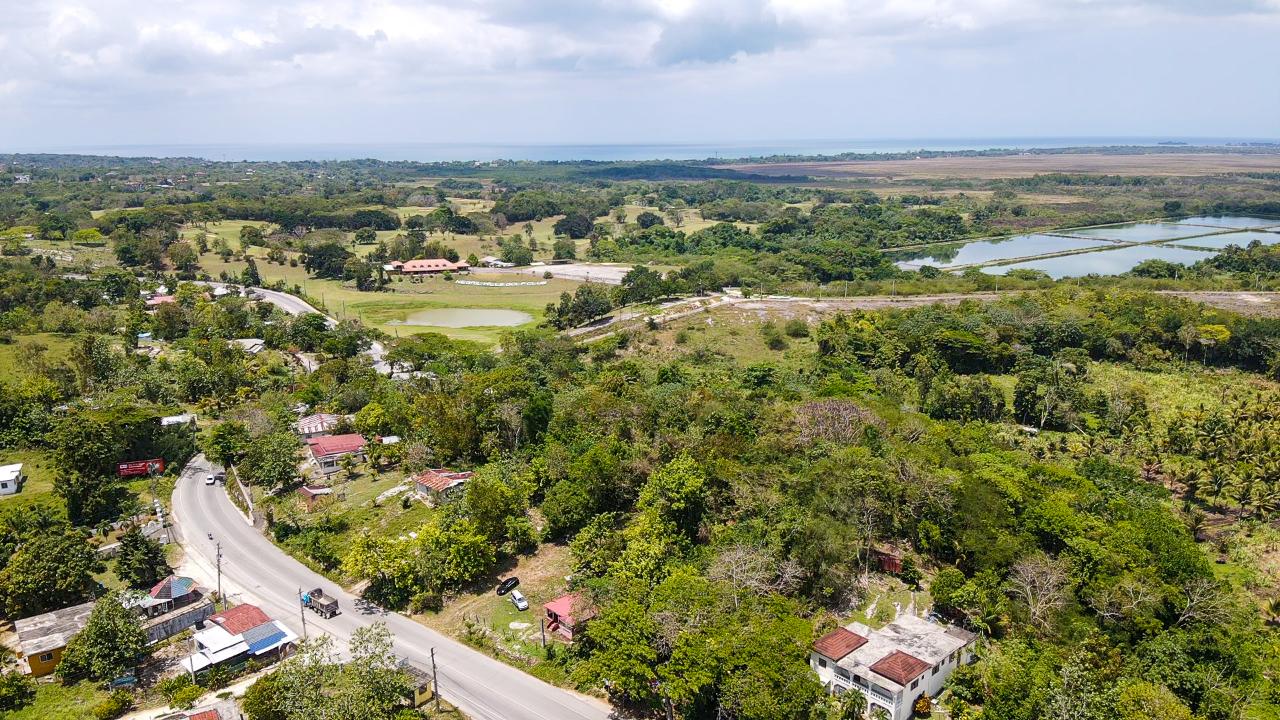 Second image of Sheffield, Westmoreland in Negril, Westmoreland, Jamaica - property is For Sale