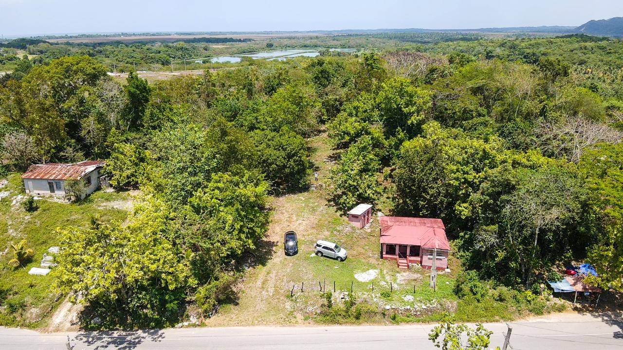 Sixth image of Sheffield, Westmoreland in Negril, Westmoreland, Jamaica - property is For Sale