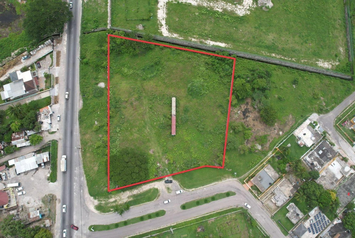 First image of 1 Sydenham Villas in Sydenham, St. Catherine, Jamaica - property is For Sale