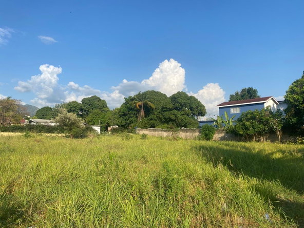 First image of 15 Swallowfield Drive in Havendale, St. Andrew, Jamaica - property is For Sale
