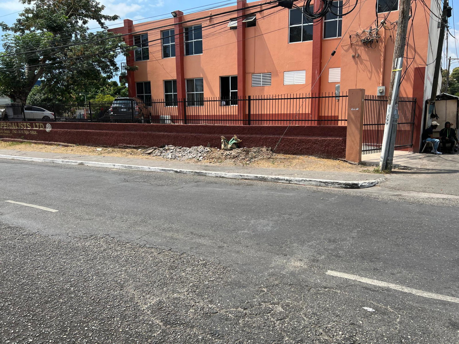 Second image of 2 Old Hope rd & Lismore Ave (cross Roads) in CROSS ROADS, St. Andrew, Jamaica - property is For Rent