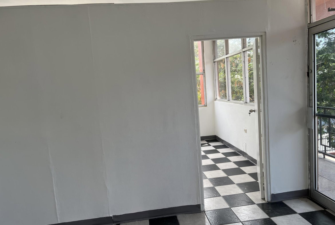 Seventh image of 2 Old Hope rd & Lismore Ave (cross Roads) in CROSS ROADS, St. Andrew, Jamaica - property is For Rent