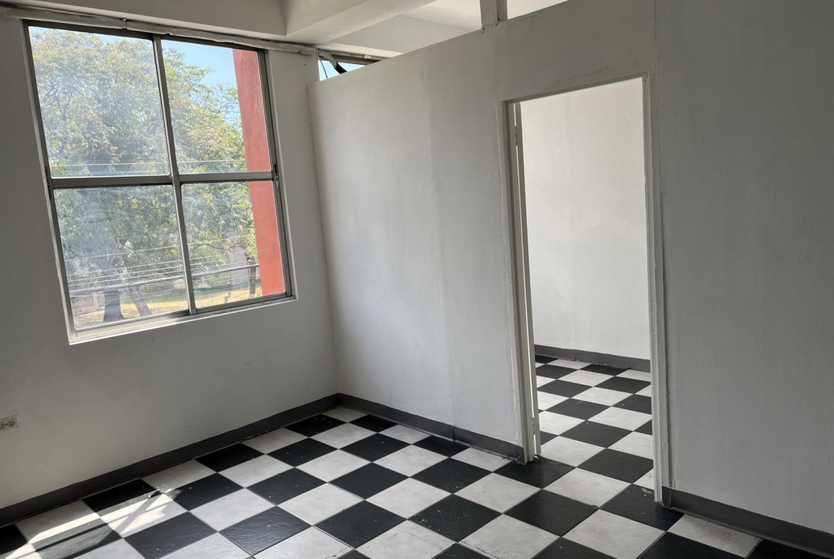 Eighth image of 2 Old Hope rd & Lismore Ave (cross Roads) in CROSS ROADS, St. Andrew, Jamaica - property is For Rent