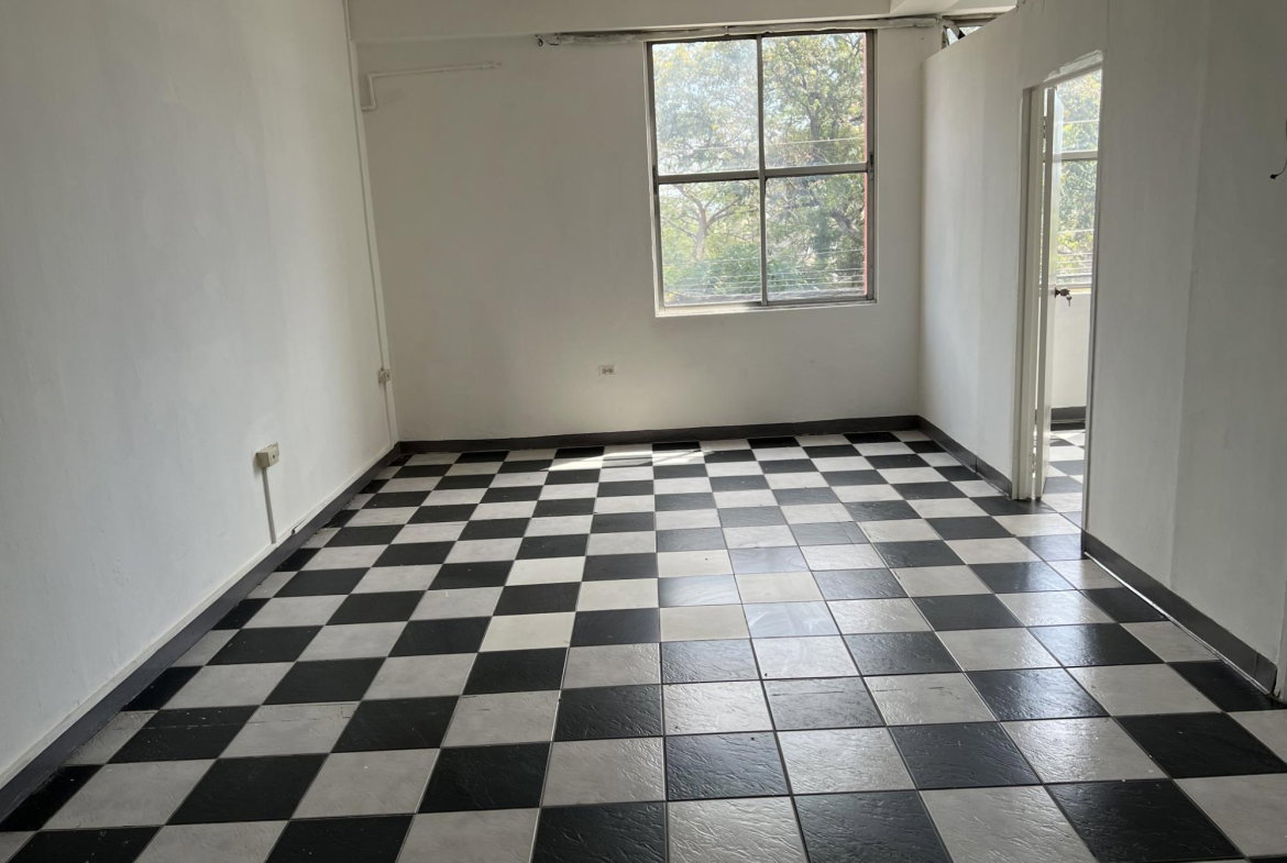 Ninth image of 2 Old Hope rd & Lismore Ave (cross Roads) in CROSS ROADS, St. Andrew, Jamaica - property is For Rent