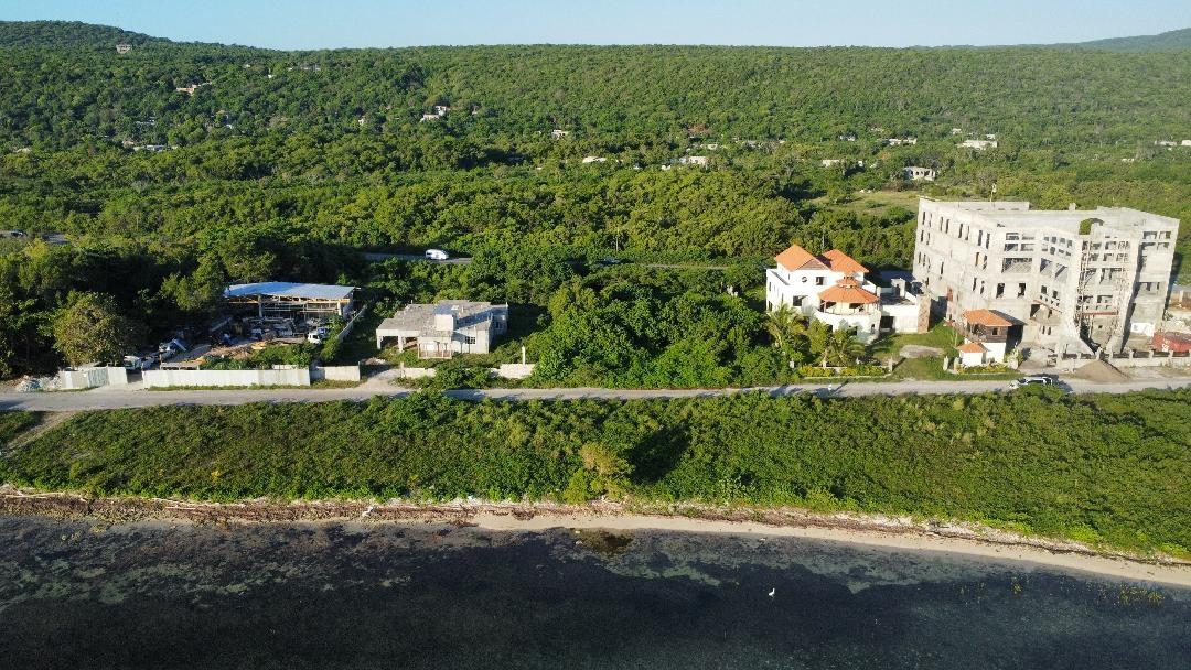 Fifth image of 52 Flamingo Beach in Falmouth, Trelawny, Jamaica - property is For Sale