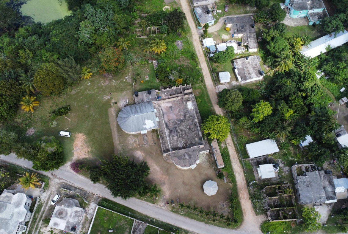 Fourth image of 1 Vale Royal, Duncans, Trel in Duncans, Trelawny, Jamaica - property is For Sale
