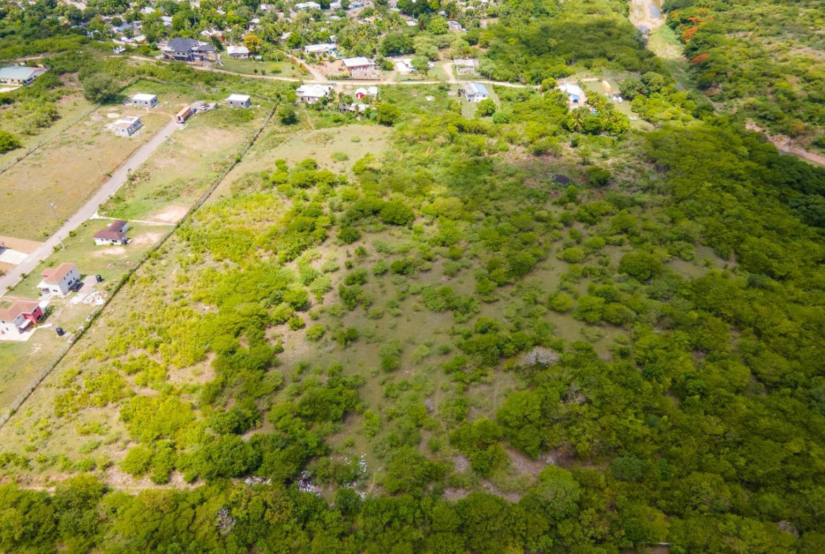 Third image of 6a Chateau in May Pen, Clarendon, Jamaica - property is For Sale