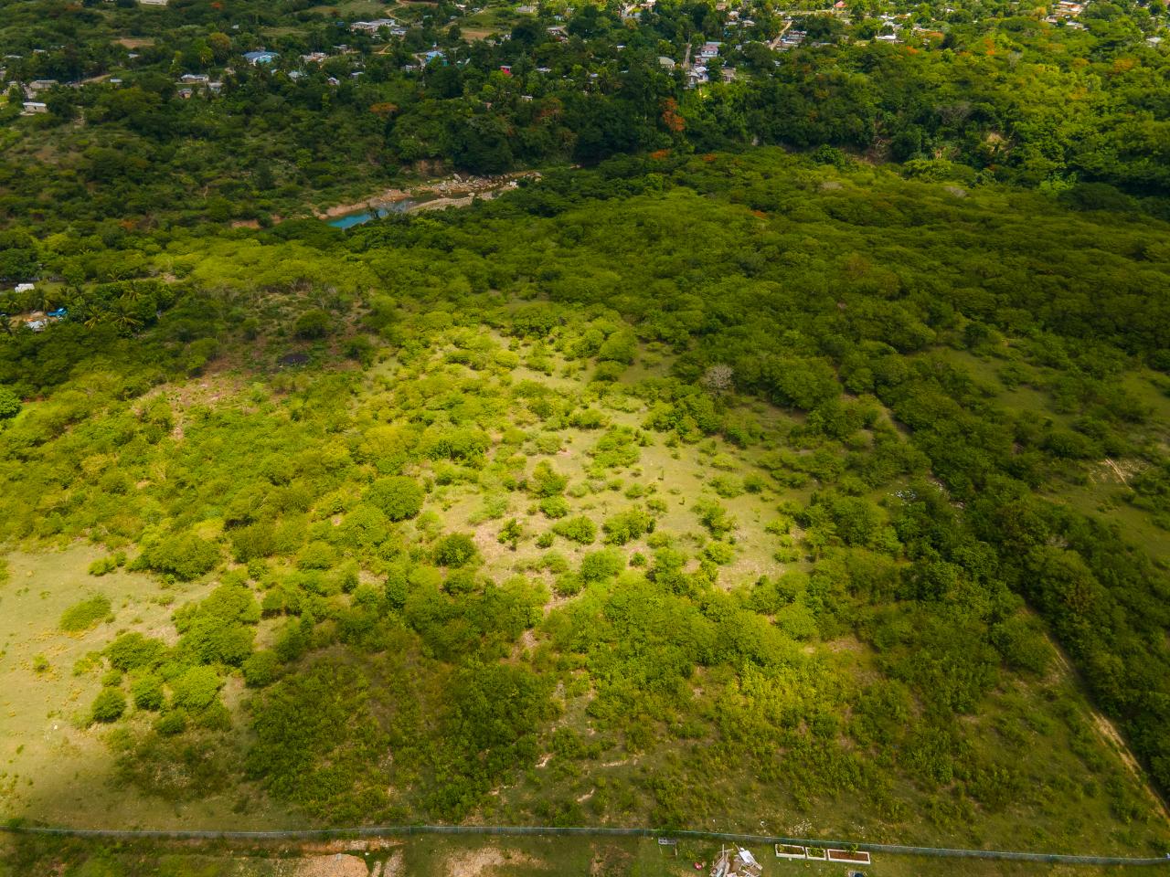 First image of 6a Chateau in May Pen, Clarendon, Jamaica - property is For Sale