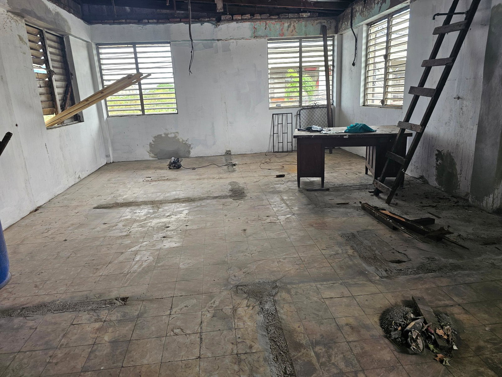 Fifth image of 162 Upper Orange Street in Downtown Kingston, Kingston, Jamaica - property is For Rent