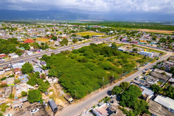 Fourth image of Part of Salt Hut Pen & pa in SALT, St. Catherine, Jamaica - property is For Sale