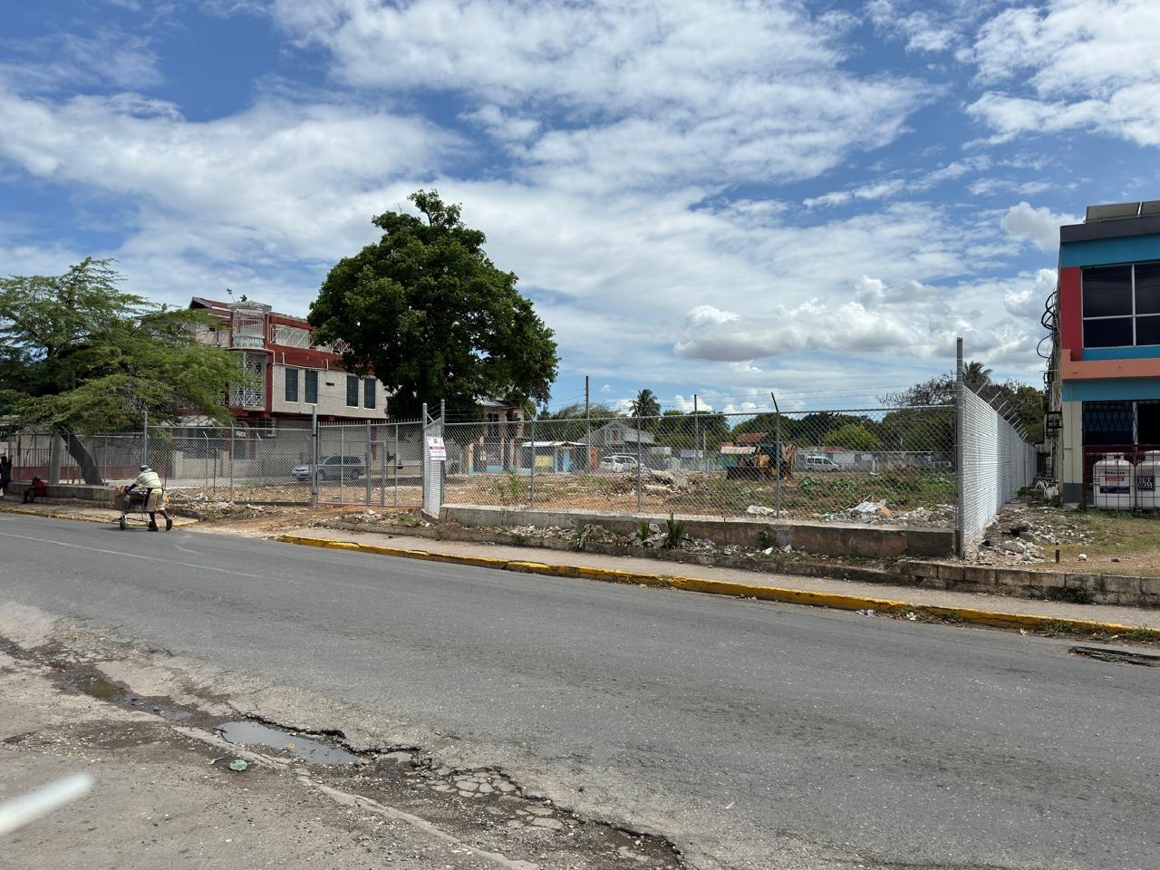Sixth image of 39 1/2 Manchester Avenue in May Pen, Clarendon, Jamaica - property is For Rent