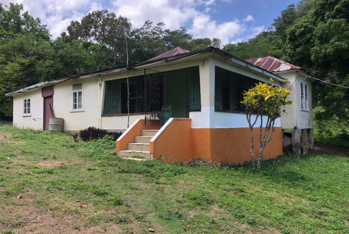 Twelfth image of Tavern Hill, Stewart Town in Stewart Town, Trelawny, Jamaica - property is For Sale