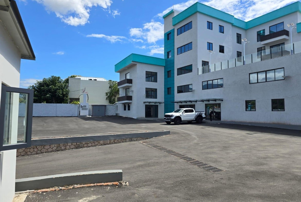 Seventh image of 15 West Kings House Road in Kingston 10, St. Andrew, Jamaica - property is For Rent