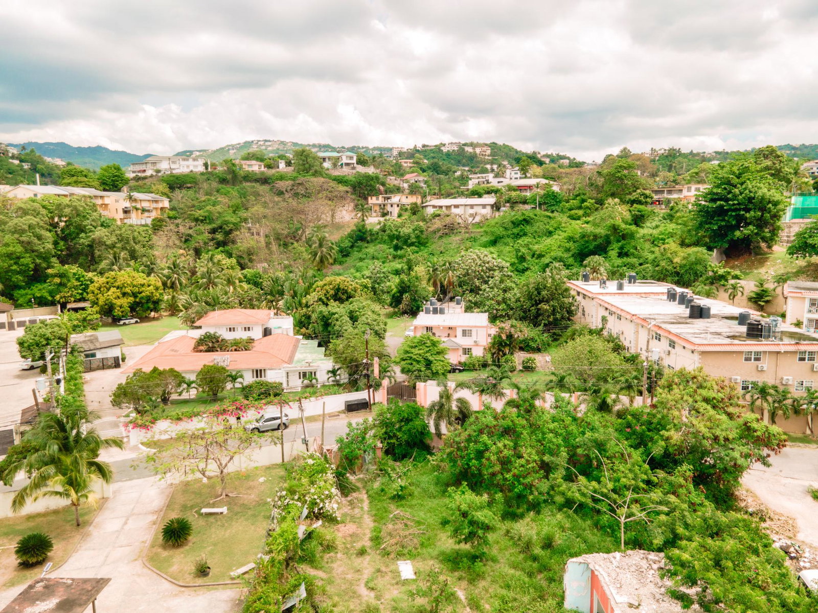 Fifth image of 5 Grosvenor Terrace in Kingston 8, St. Andrew, Jamaica - property is For Rent