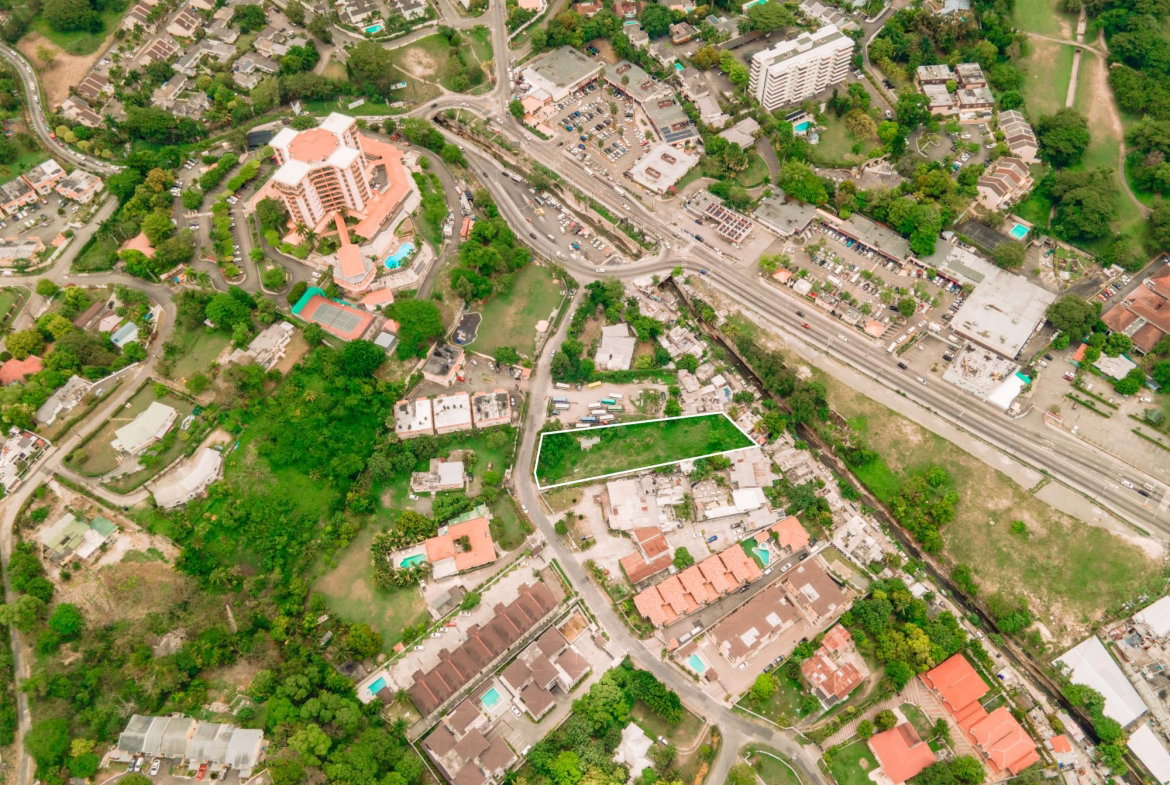 Eighth image of 5 Grosvenor Terrace in Kingston 8, St. Andrew, Jamaica - property is For Rent