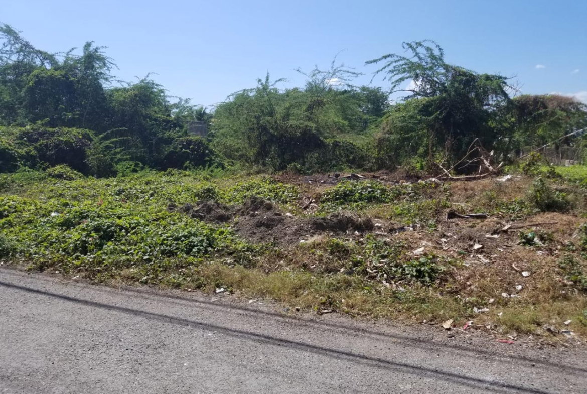 First image of Four Paths Clarendon in Four Paths, Clarendon, Jamaica - property is For Sale