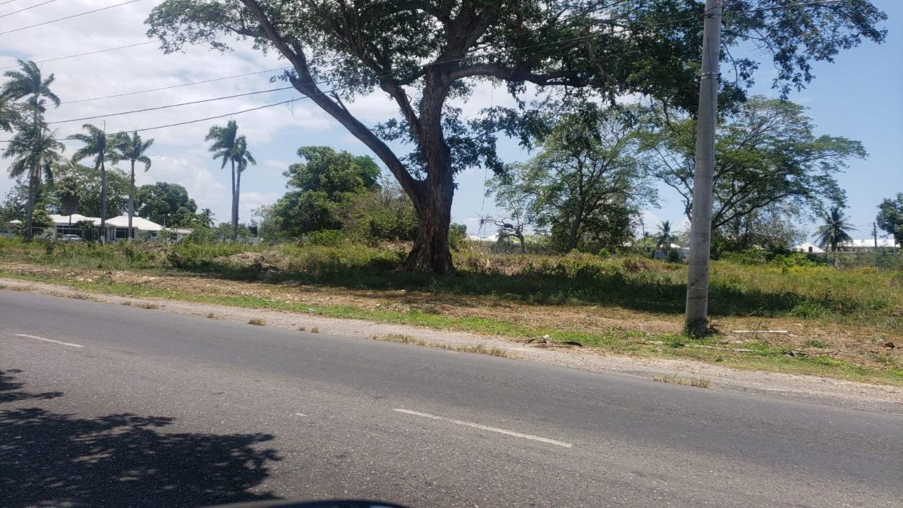 Second image of 10, 11 Old Harbour Road in Old Harbour, St. Catherine, Jamaica - property is For Sale