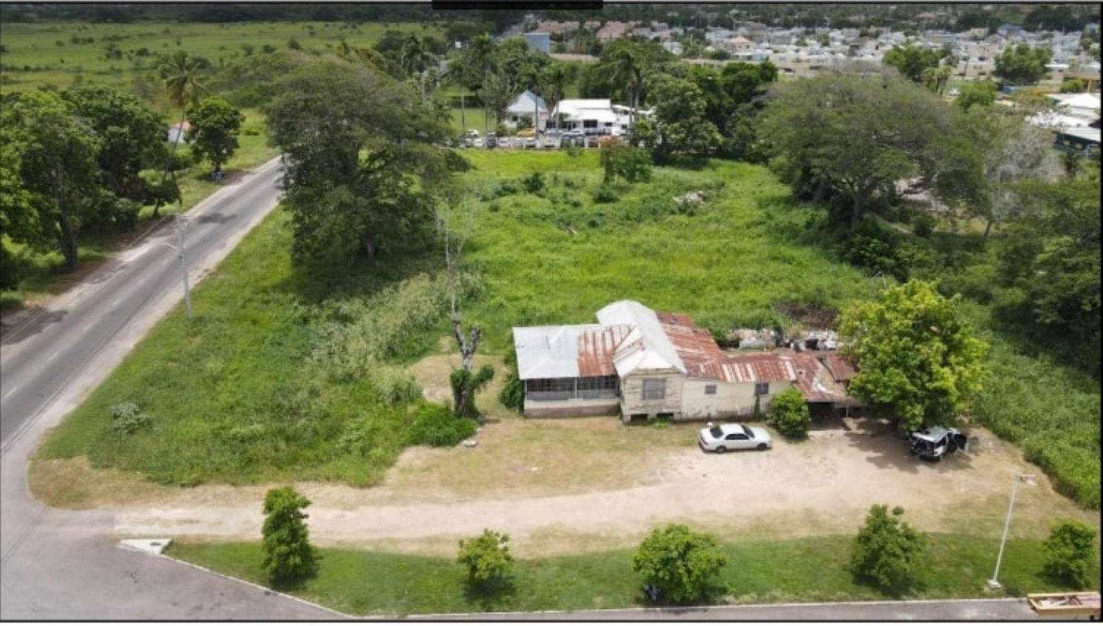 Seventh image of 10, 11 Old Harbour Road in Old Harbour, St. Catherine, Jamaica - property is For Sale