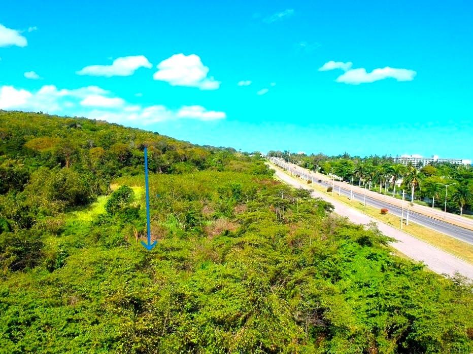 Seventh image of 5- Rose Hall Main Road in Montego Bay, St. James, Jamaica - property is For Rent