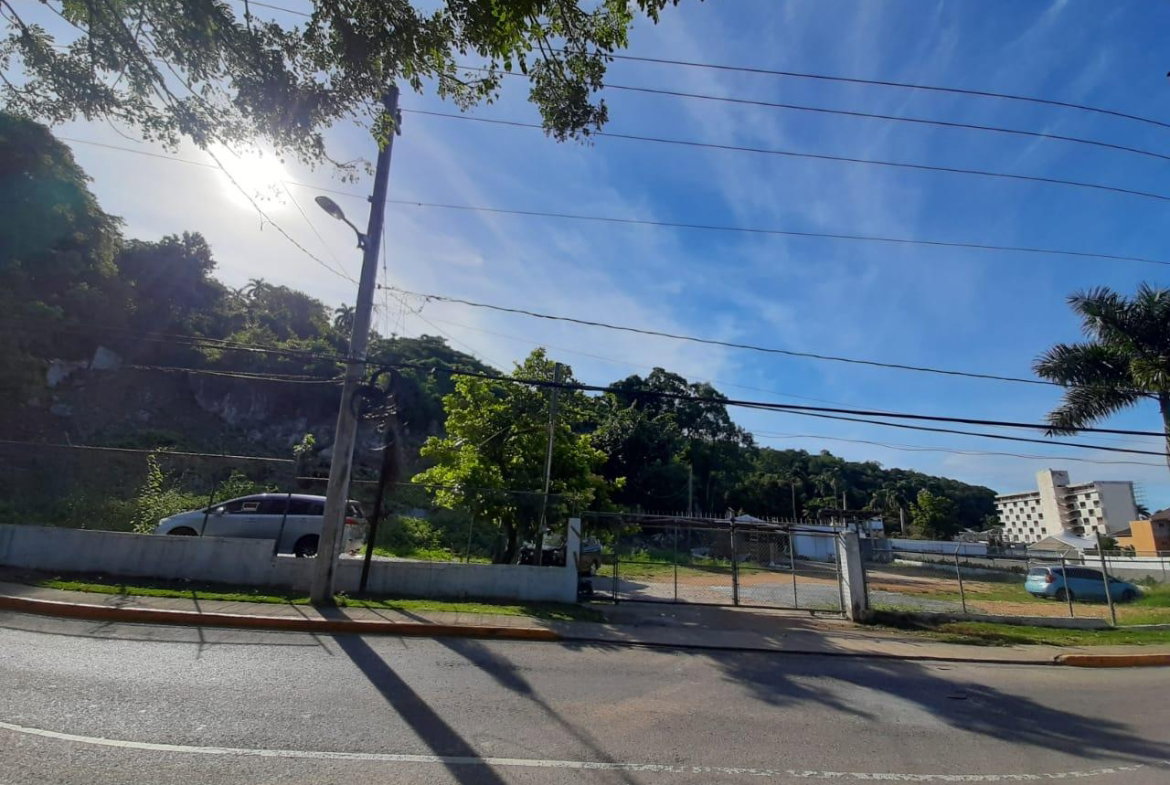 Second image of 3 Godfrey Dyer Boulevard in Montego Bay, St. James, Jamaica - property is For Sale