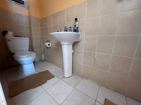 First image of 6 Bull Bay Pen in BULL BAY, St. Andrew, Jamaica - property is For Sale