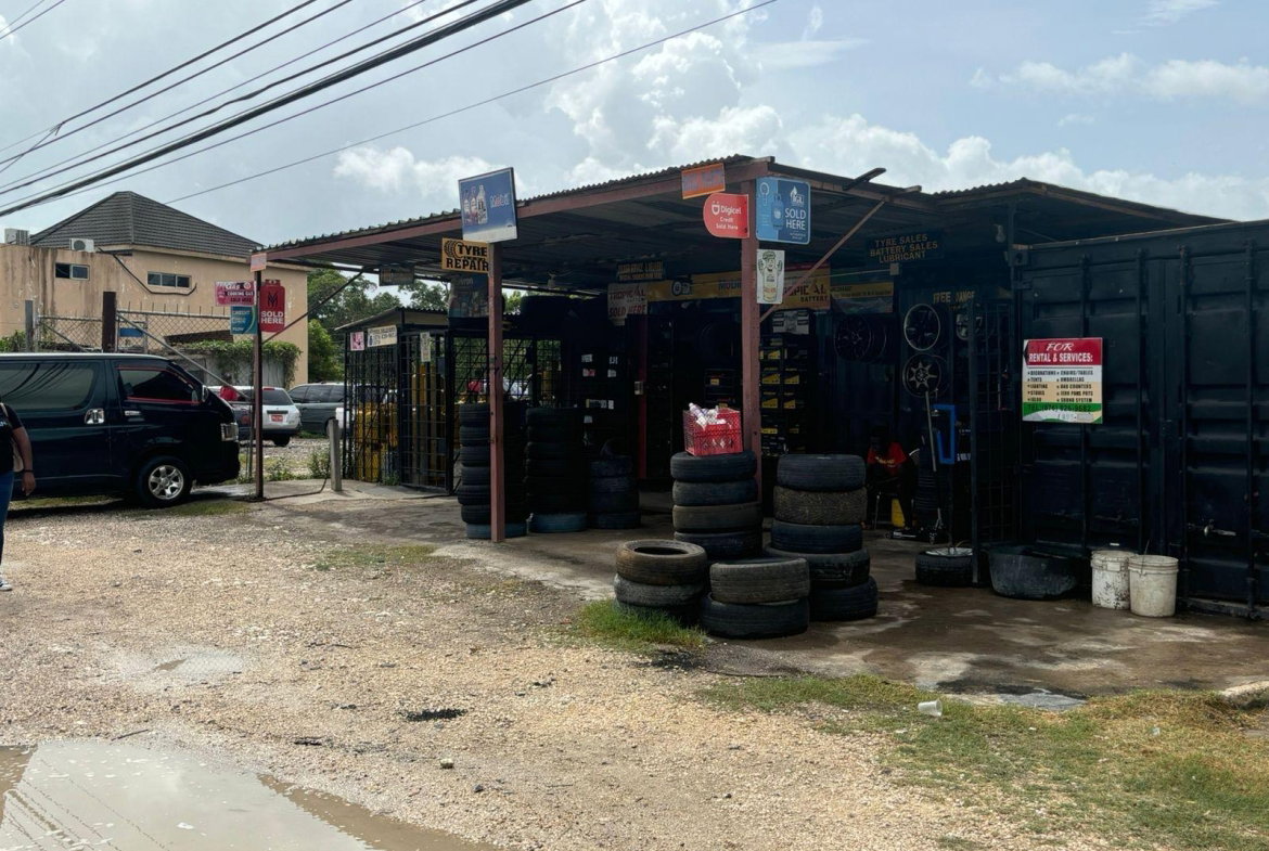 Ninth image of Four Paths/denbigh in Four Paths, Clarendon, Jamaica - property is For Sale