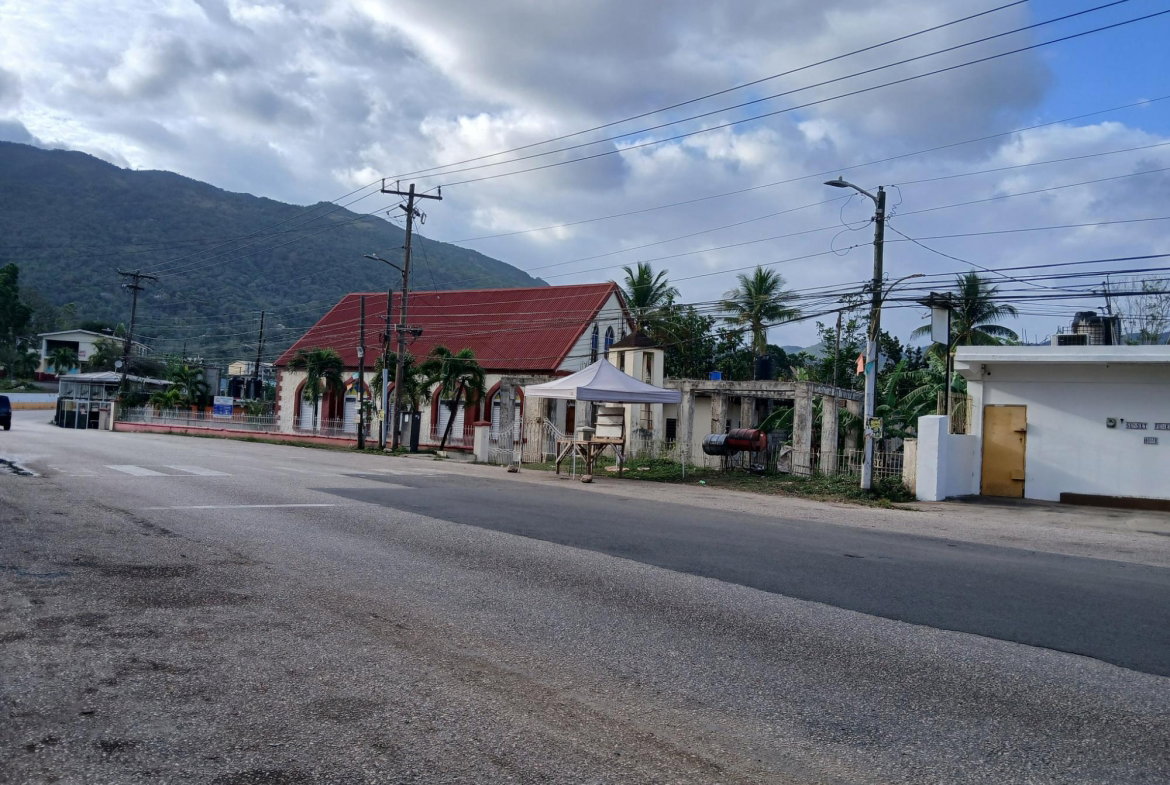 Second image of Ewarton Main Road in Ewarton, St. Catherine, Jamaica - property is For Sale
